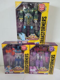 TRANSFORMERS CYBERVERSE  ULTIMATE ASST